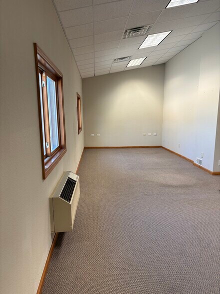 More Photos Of 6256 34th Ave NW, Rochester Warehouse For Sale