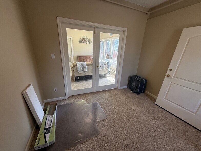 More Photos Of 605 Highway 50, Zephyr Cove Storefront For Sale