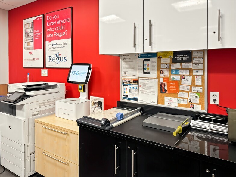 More Photos Of 8403 Colesville Rd, Silver Spring Coworking Space