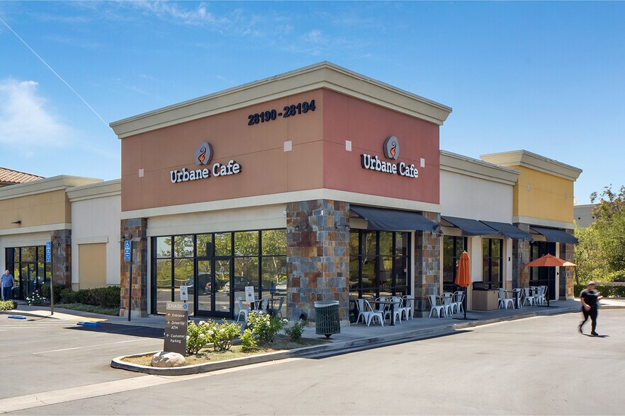 More Photos Of , Valencia General Retail For Sale