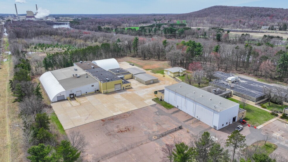 More Photos Of 301 W Military Rd, Rothschild Warehouse For Lease