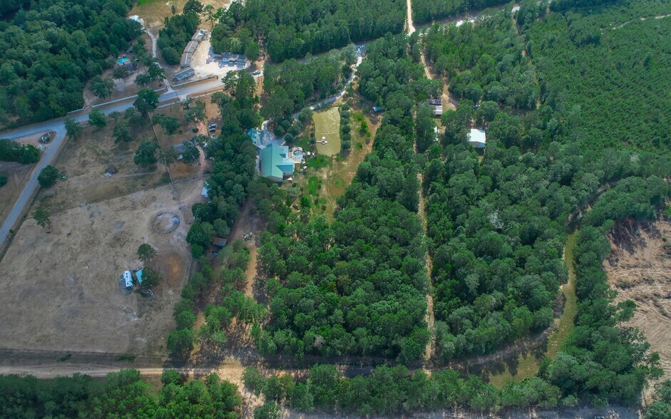 More Photos Of Crockett Martin @ White Rock, Conroe Land For Sale