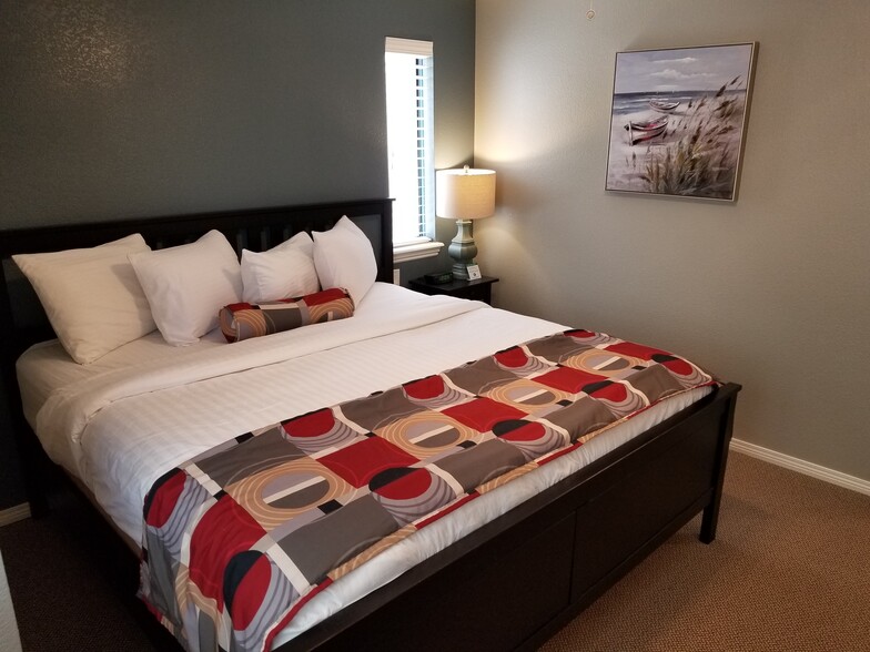 More Photos Of 6380 S Boston St, Greenwood Village Apartments For Sale