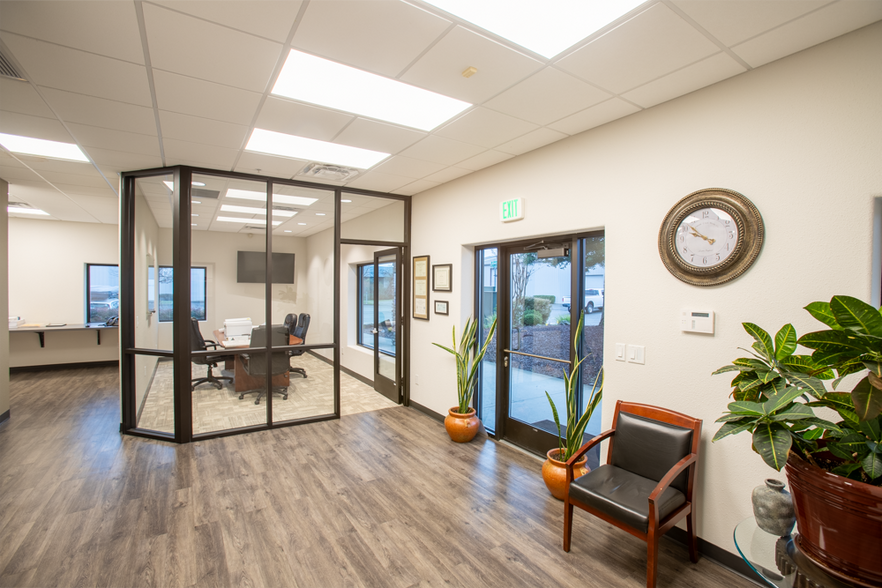 More Photos Of 1691 Zachi Way, Redding Specialty For Sale