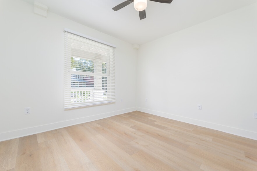 More Photos Of 1628 Walnut St, Jacksonville Multifamily For Sale