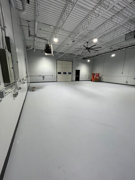 More Photos Of 4457 White Bear Pky, White Bear Lake Industrial For Sale