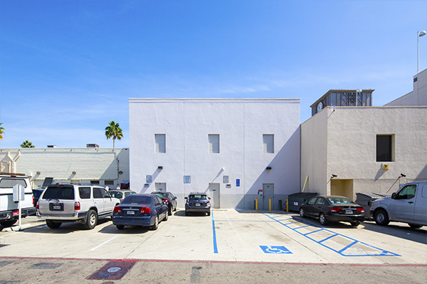 Primary Photo Of 357 N Beverly Dr, Beverly Hills Storefront For Sale