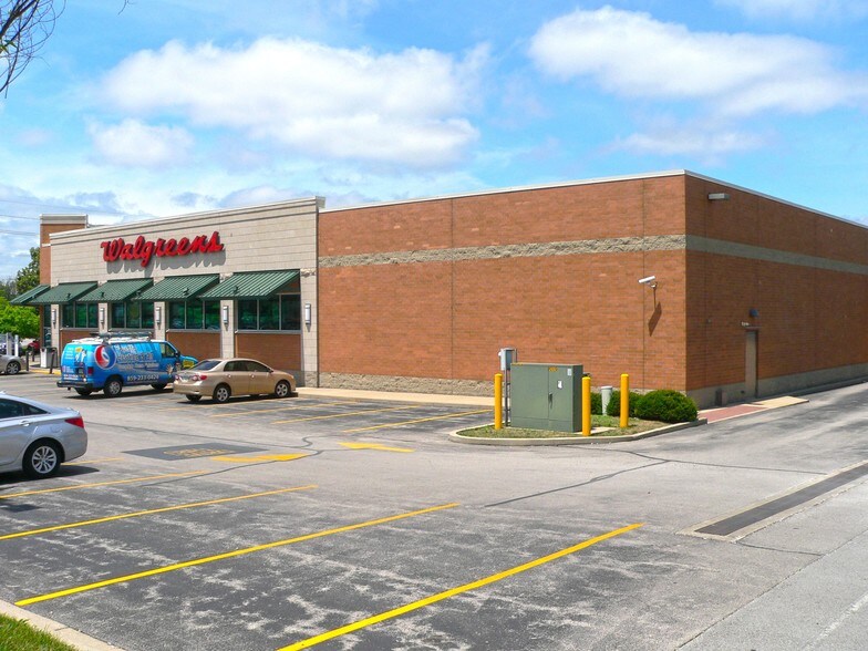 More Photos Of 2290 Nicholasville Rd, Lexington Drugstore For Sale