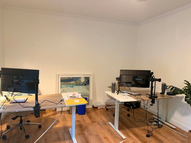 More Photos Of 302 Southard St, Key West Office For Sale