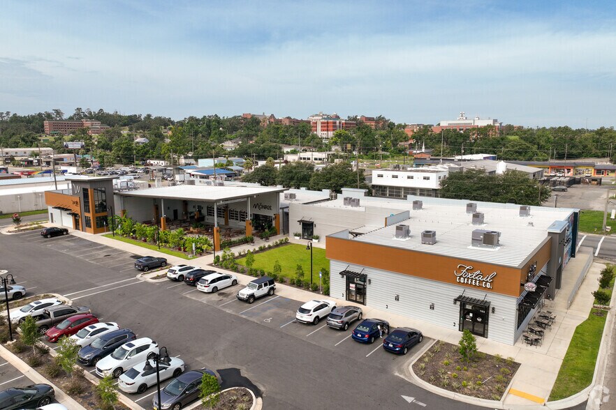 More Photos Of 1327 S Monroe St, Tallahassee General Retail For Lease