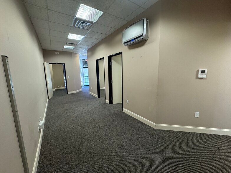 More Photos Of 216 N Tennessee St, McKinney Office For Lease