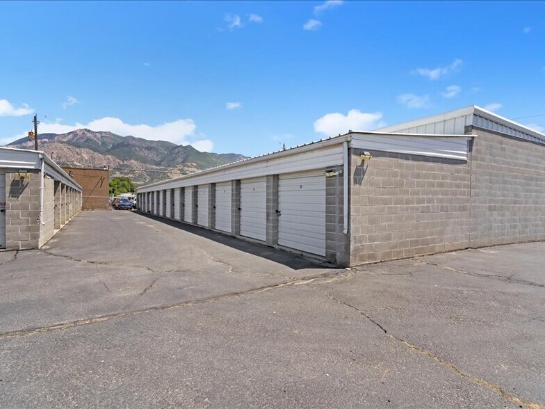 More Photos Of 3272 Stephens Ave, Ogden Self Storage For Sale