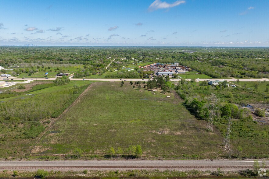 More Photos Of 20910 State Hwy 6, Manvel Land For Sale