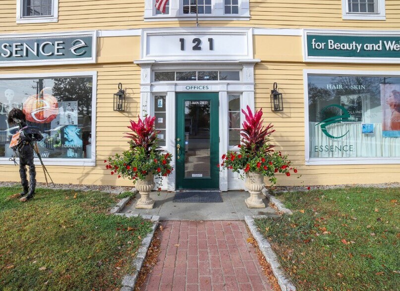 More Photos Of 121-125 Main St, Old Saybrook Storefront Retail Office For Sale