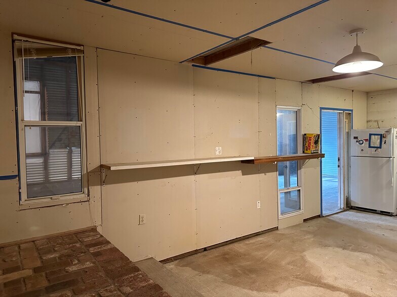 More Photos Of 18729 Carter St, Tuolumne Flex For Sale