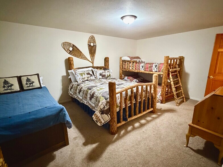 More Photos Of 17020 S US 40, Heber City Specialty For Sale