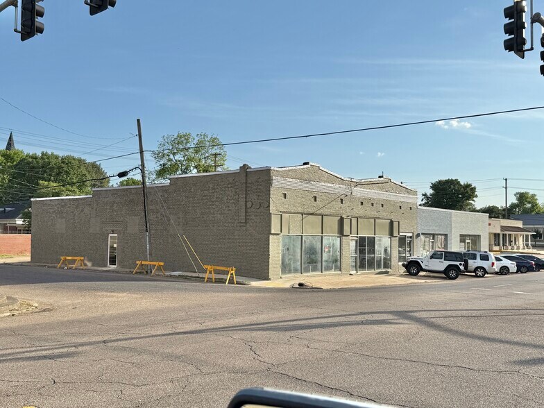 More Photos Of 1234 Main St, Columbus Flex For Lease