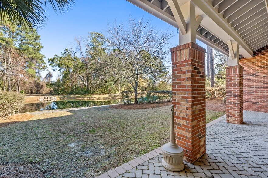 More Photos Of 497 Bramson Ct, Mount Pleasant Office For Lease