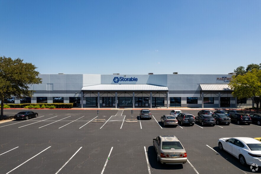 More Photos Of 11000 N MoPac Expy, Austin Light Distribution For Lease