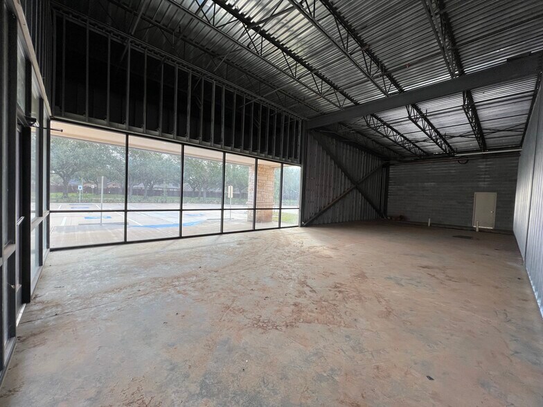 More Photos Of 4899 Highway 6, Missouri City Storefront Retail Office For Sale