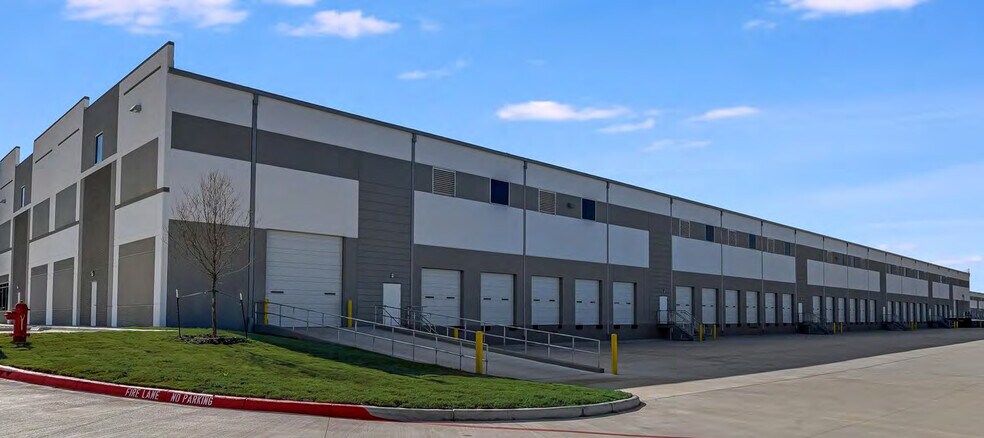 More Photos Of 8522 Connor Lane Bldg B, Austin Unknown For Lease