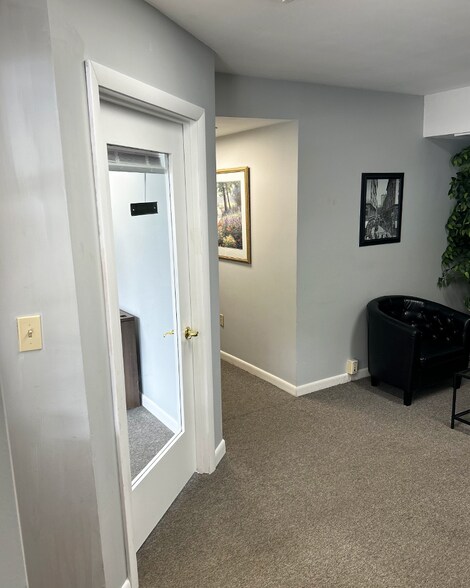 More Photos Of 235 Summer Rd, Boxborough Light Manufacturing For Lease