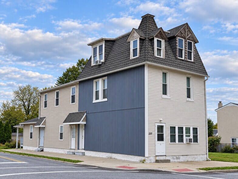 Primary Photo Of 237 Franklin Ave, Phoenixville Apartments For Sale