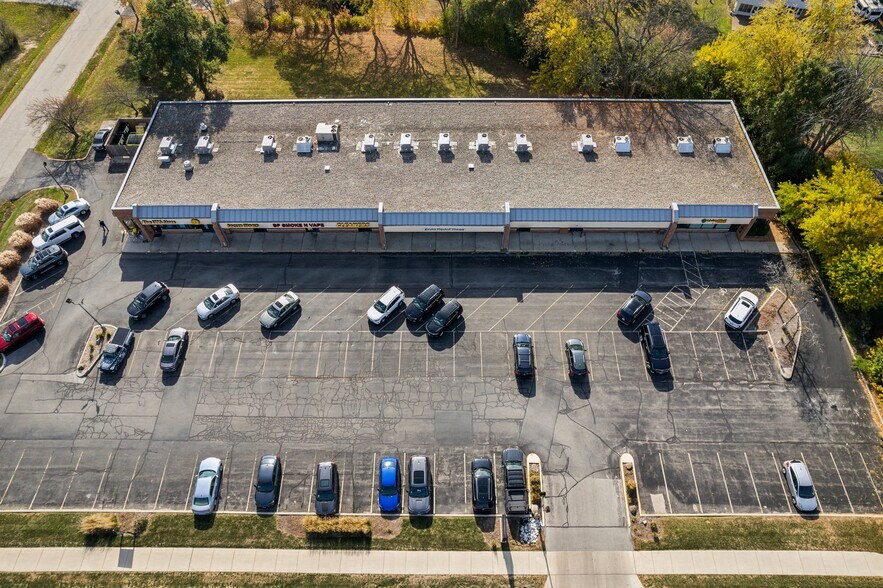 More Photos Of 12605-12665 W North Ave, Brookfield Unknown For Lease