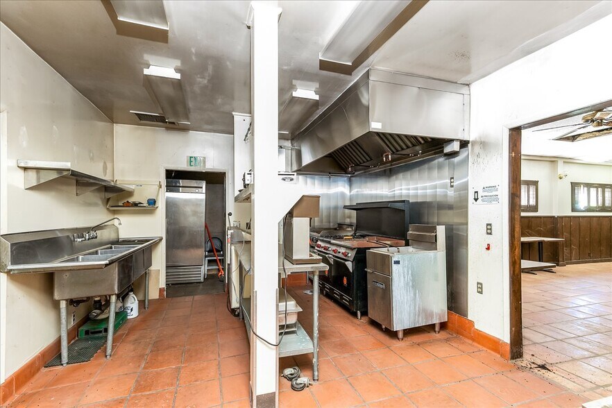 More Photos Of 2080 Smith Flat Rd, Placerville General Retail For Sale