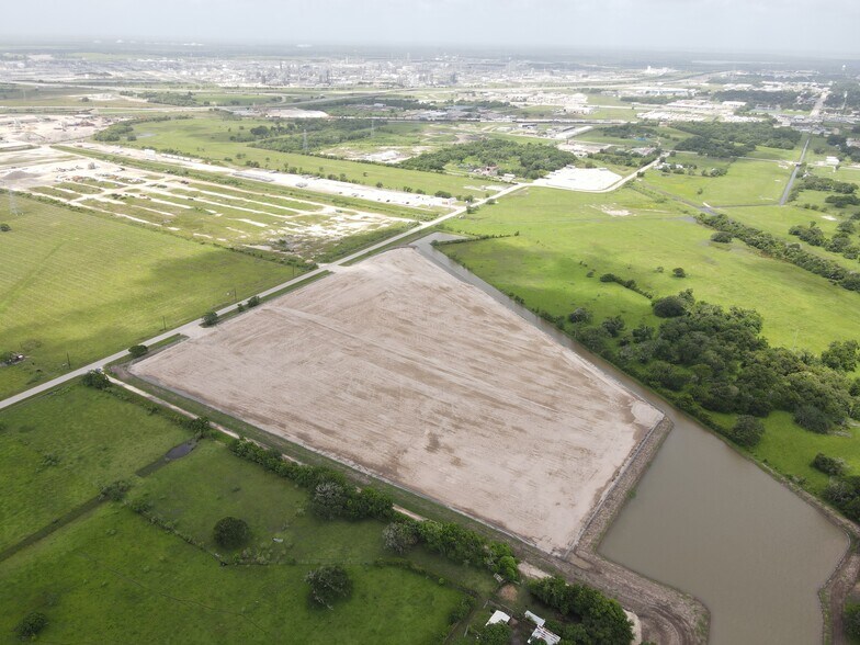 More Photos Of Hwy 227A & 434 Hwy, Freeport Land For Lease