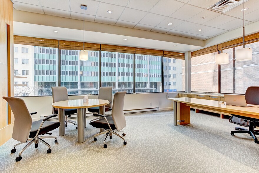 More Photos Of 1111 Rue Saint-Urbain, Montréal Office For Sale