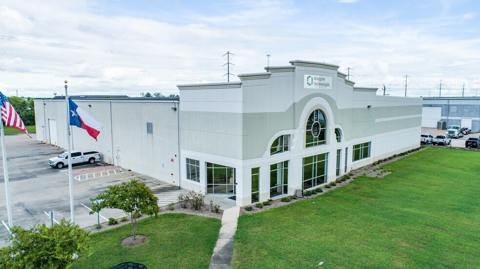 Primary Photo Of 201 Beltway Green, Pasadena Warehouse For Lease