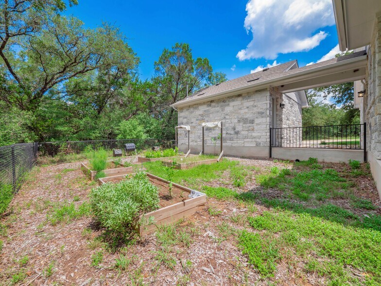 More Photos Of 13511 Carpenter Ln, Manchaca Land For Sale