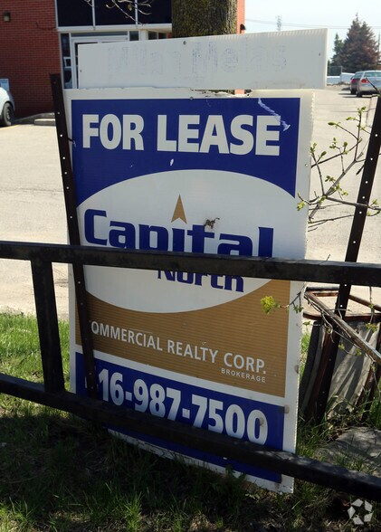 More Photos Of 45 Rodinea Rd, Vaughan Warehouse For Lease
