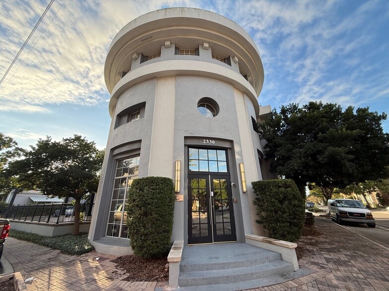 More Photos Of 2330 W Horatio St, Tampa Medical For Lease
