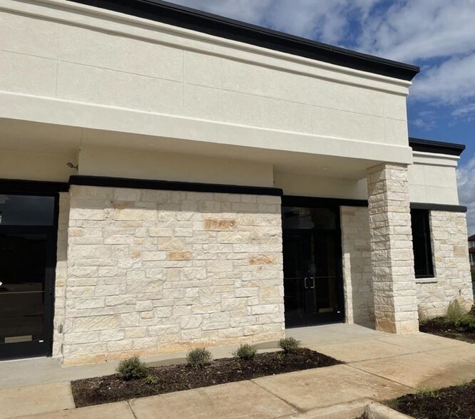 Primary Photo Of 5501 Cabrera Dr, Sugar Land Office For Lease