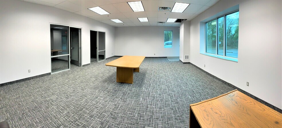 More Photos Of 5505 123rd St W, Savage Manufacturing For Lease