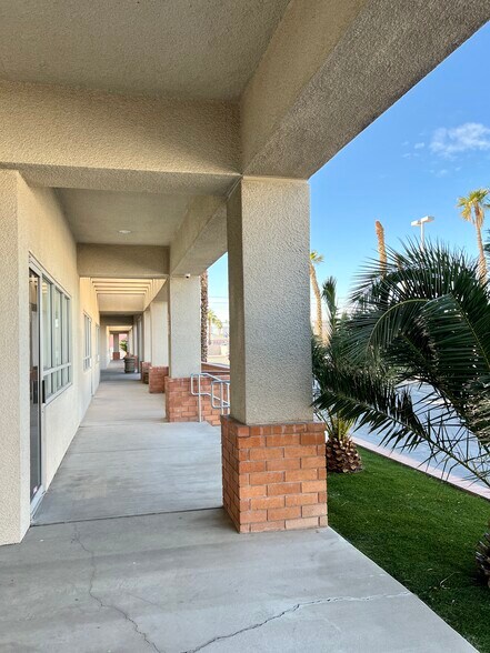 More Photos Of 3505 E Flamingo Rd, Las Vegas Medical For Lease