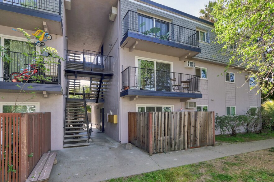 More Photos Of 230 J St, Davis Apartments For Sale