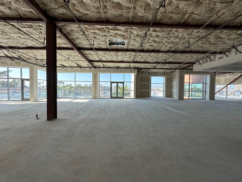 More Photos Of 4625-4635 Admiralty Way, Marina Del Rey Unknown For Lease