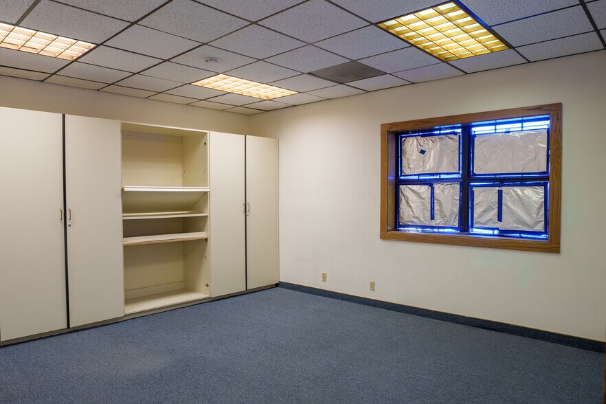 More Photos Of 83373-83407 State Highway 111, Indio Auto Dealership For Lease