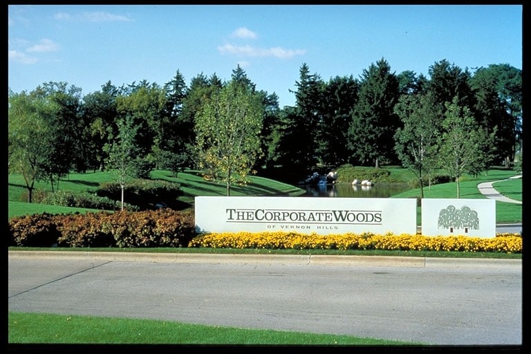 More Photos Of 950-990 Corporate Woods Pky, Vernon Hills Unknown For Lease