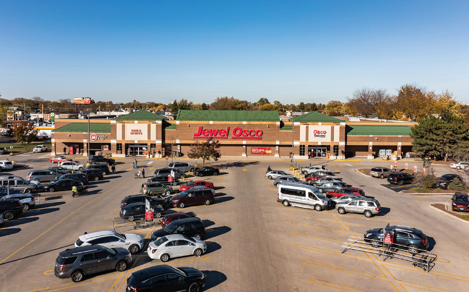 Primary Photo Of 7122 40th St, Berwyn Supermarket For Sale