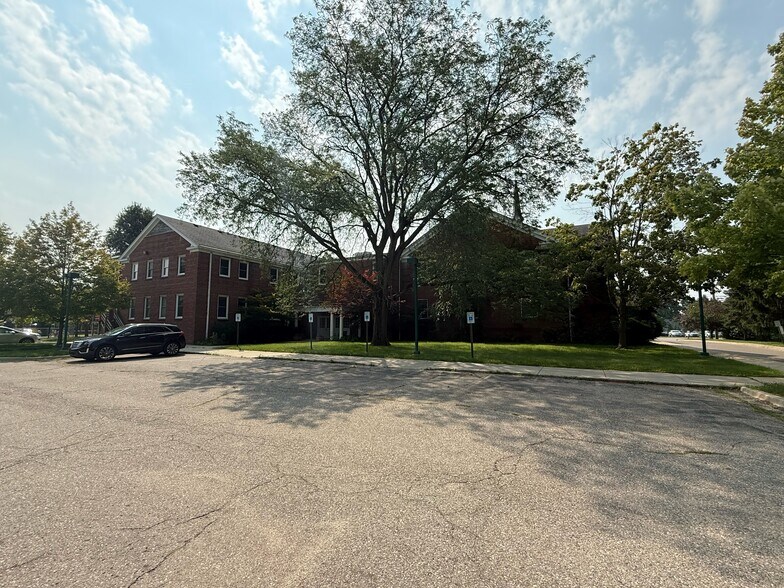 More Photos Of 25350 W 6 Mile Rd, Redford Township Religious Facility For Sale