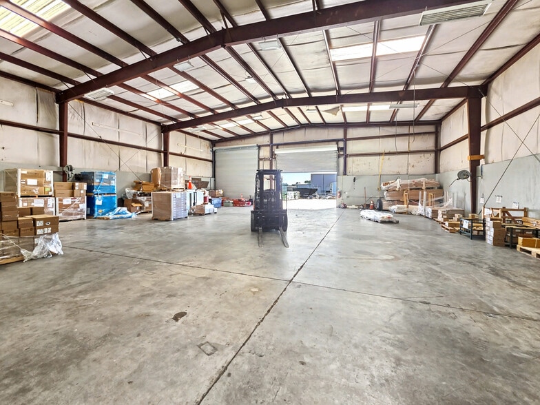 More Photos Of 155 Liberty Rd, Villa Rica Warehouse For Lease