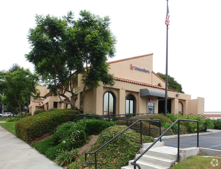 More Photos Of 6992-6994 El Camino Real, Carlsbad Unknown For Lease