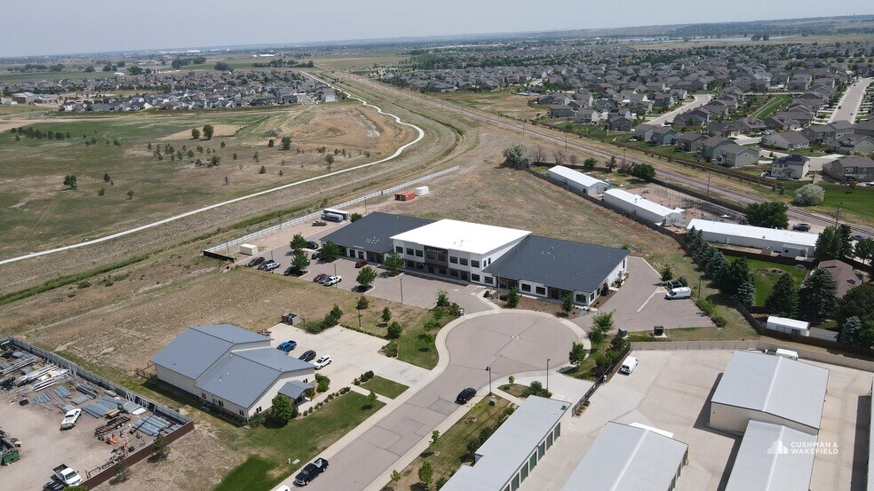 More Photos Of 5000 Goodman St, Timnath Showroom For Sale