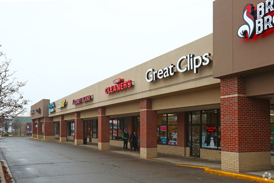 More Photos Of 15077-15185 N Sheldon Rd, Plymouth Unknown For Lease