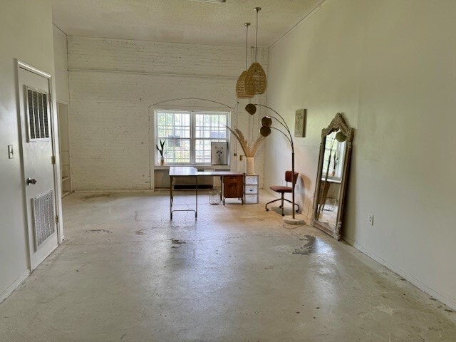More Photos Of 211 Rankin St, Fayetteville Showroom For Lease