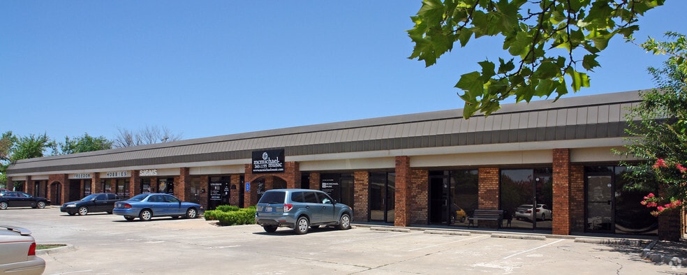 More Photos Of 1005 N Flood Ave, Norman Office For Lease
